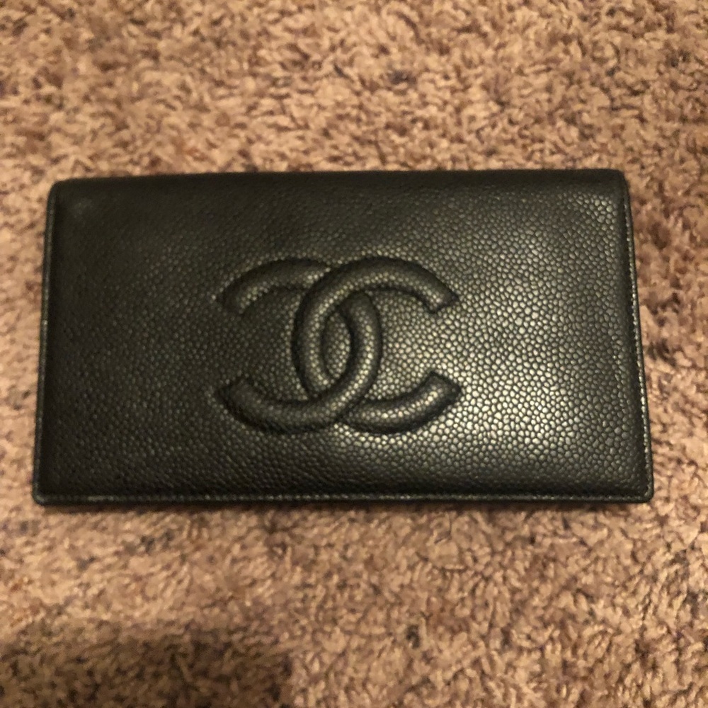 Chanel wallet